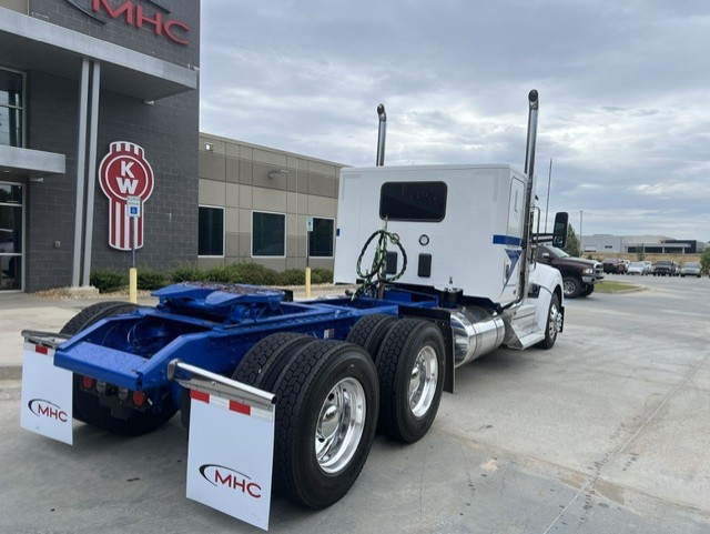 2027 Kenworth W990 in South Atlanta, GA — photo 3