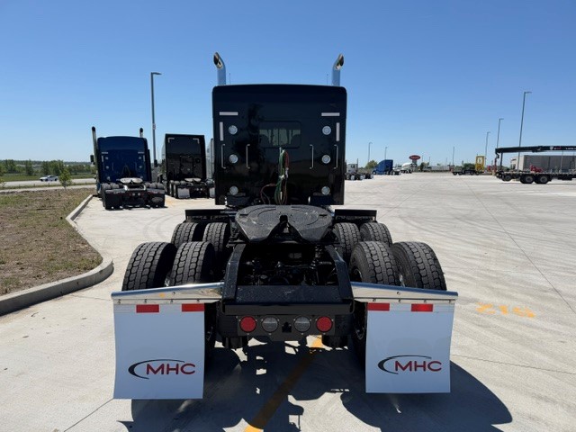 2027 Kenworth W900 in Ankeny, IA — photo 5