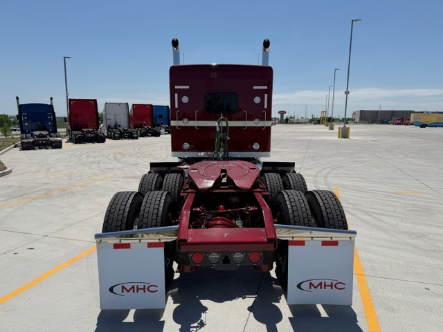 2027 Kenworth W900 in Ankeny, IA — photo 4