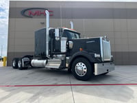 2027 Kenworth W900 in Sanger, TX — photo 7