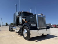 2027 Kenworth W900 in Tulsa, OK — photo 7