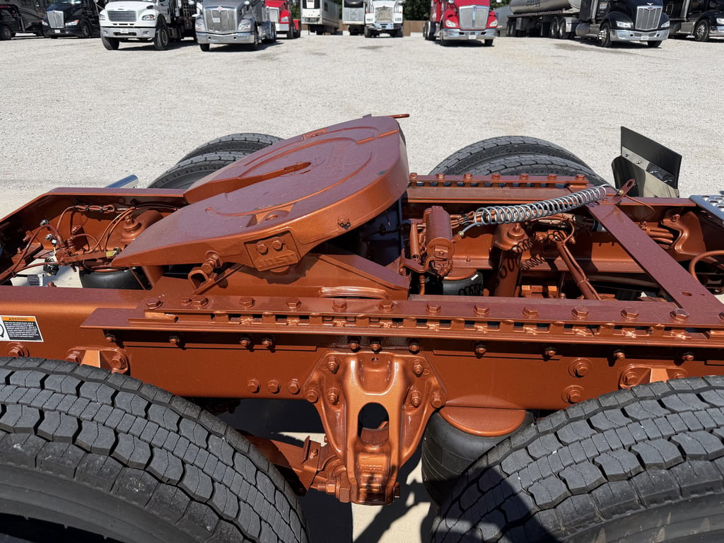 2027 Kenworth W900 in Tulsa, OK — photo 4