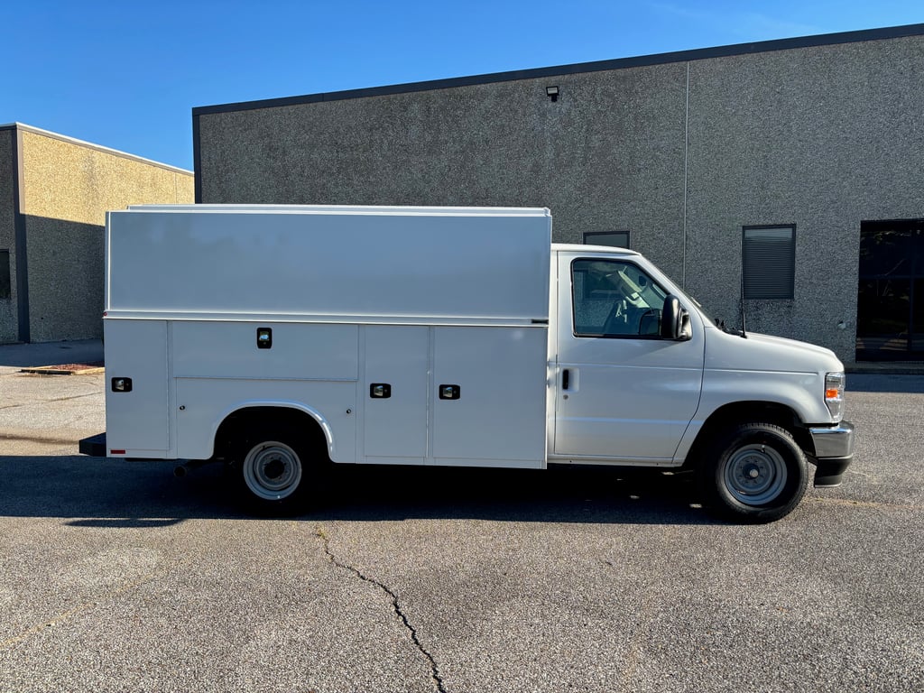 2026 Ford E-Series in Memphis, TN — photo 2
