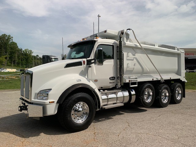2027 Kenworth T880 in Knoxville, TN — photo 2