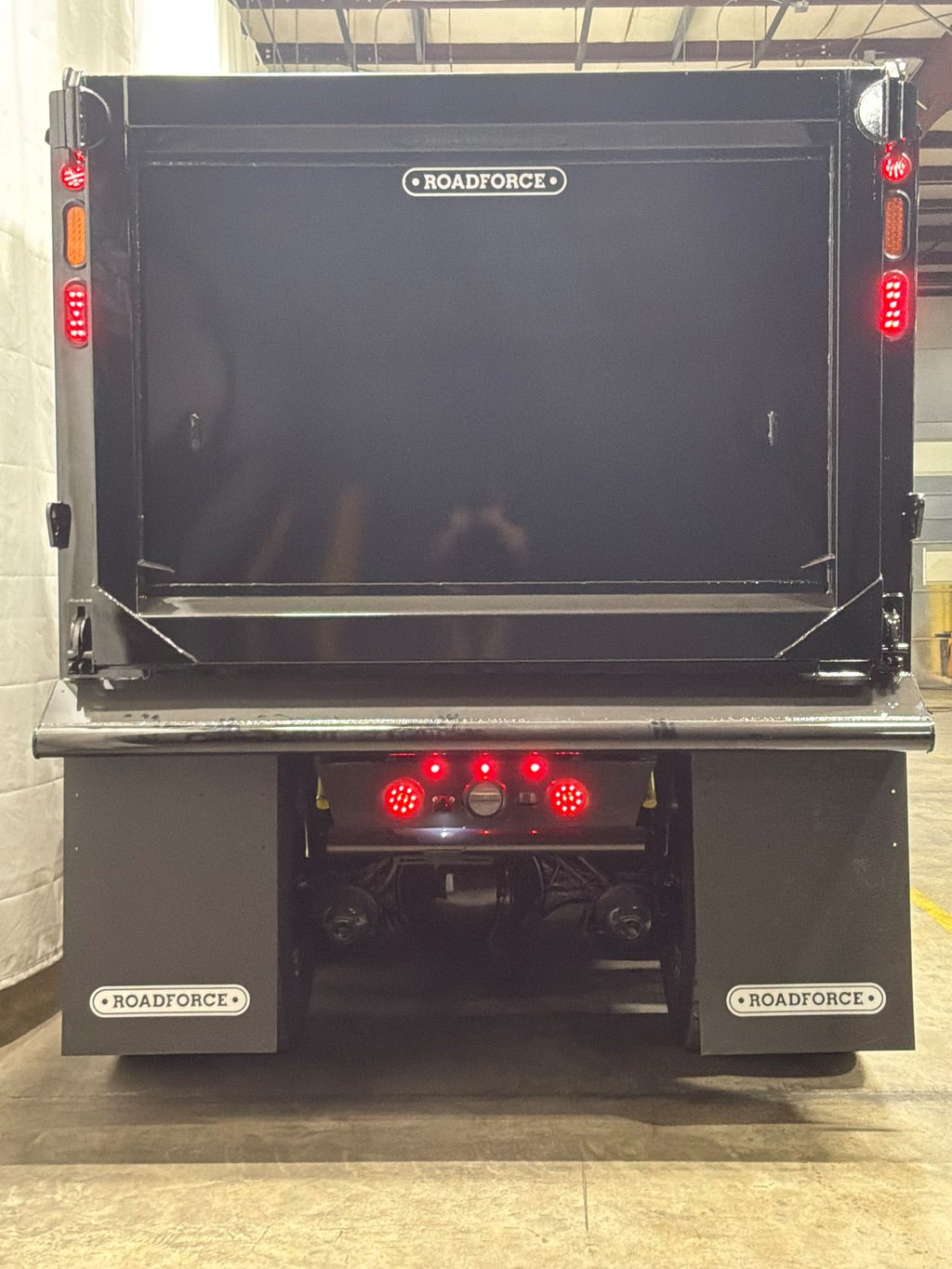 2027 Kenworth T880 in Dallas, TX — photo 4