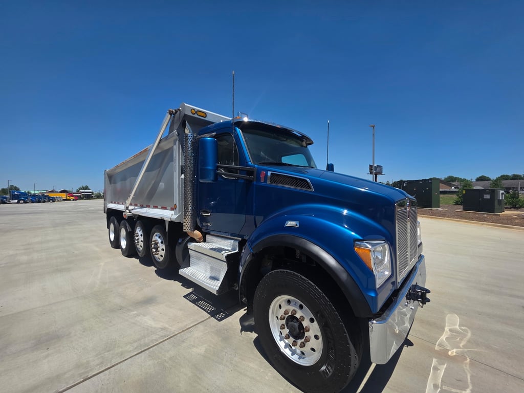 2023 Kenworth T880 in Fort Mill, SC — photo 2