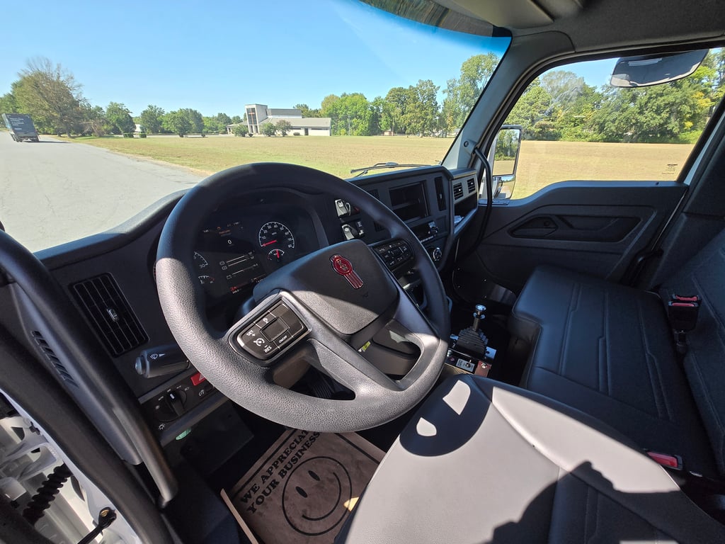 2027 Kenworth T280 in Little Rock, AR — photo 3