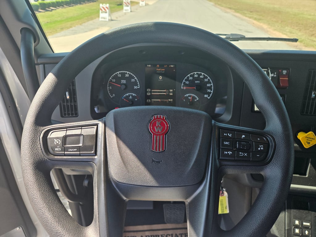2027 Kenworth T280 in Little Rock, AR — photo 8