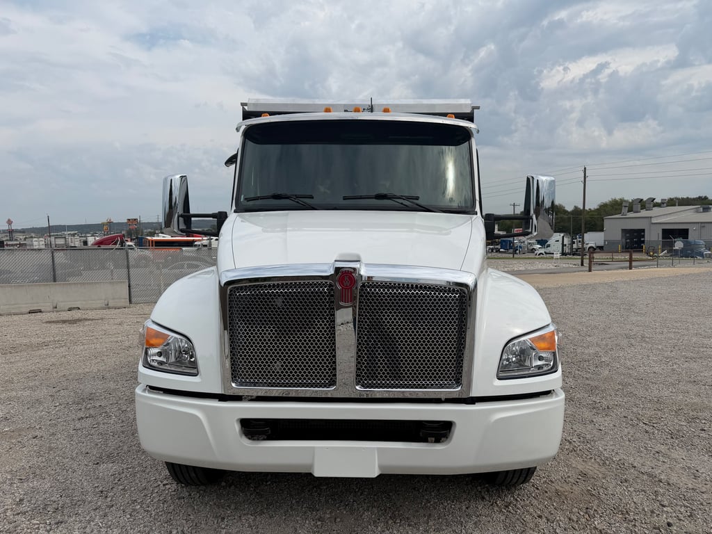 2027 Kenworth T280 in Springdale, AR — photo 4