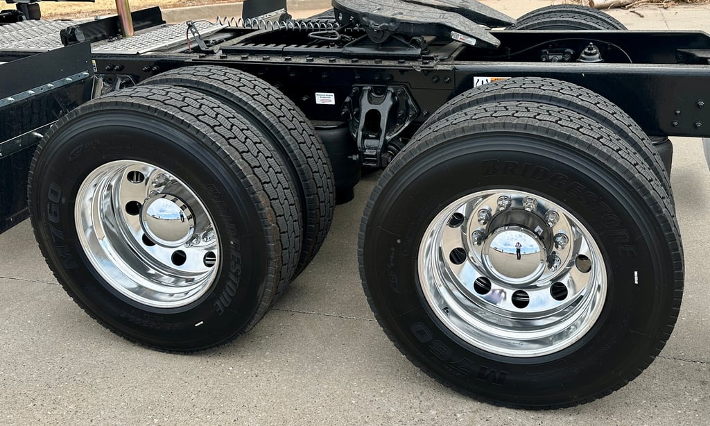 2027 Kenworth T880 in Oklahoma City, OK — photo 4