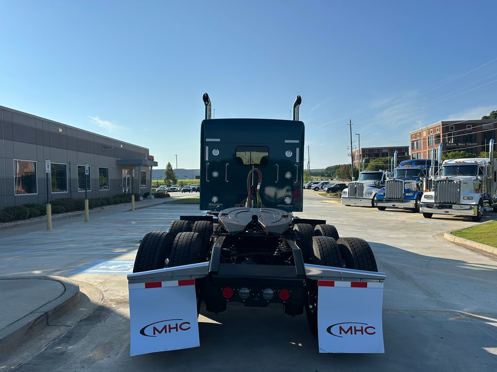 2027 Kenworth W900 in McDonough, GA — photo 5