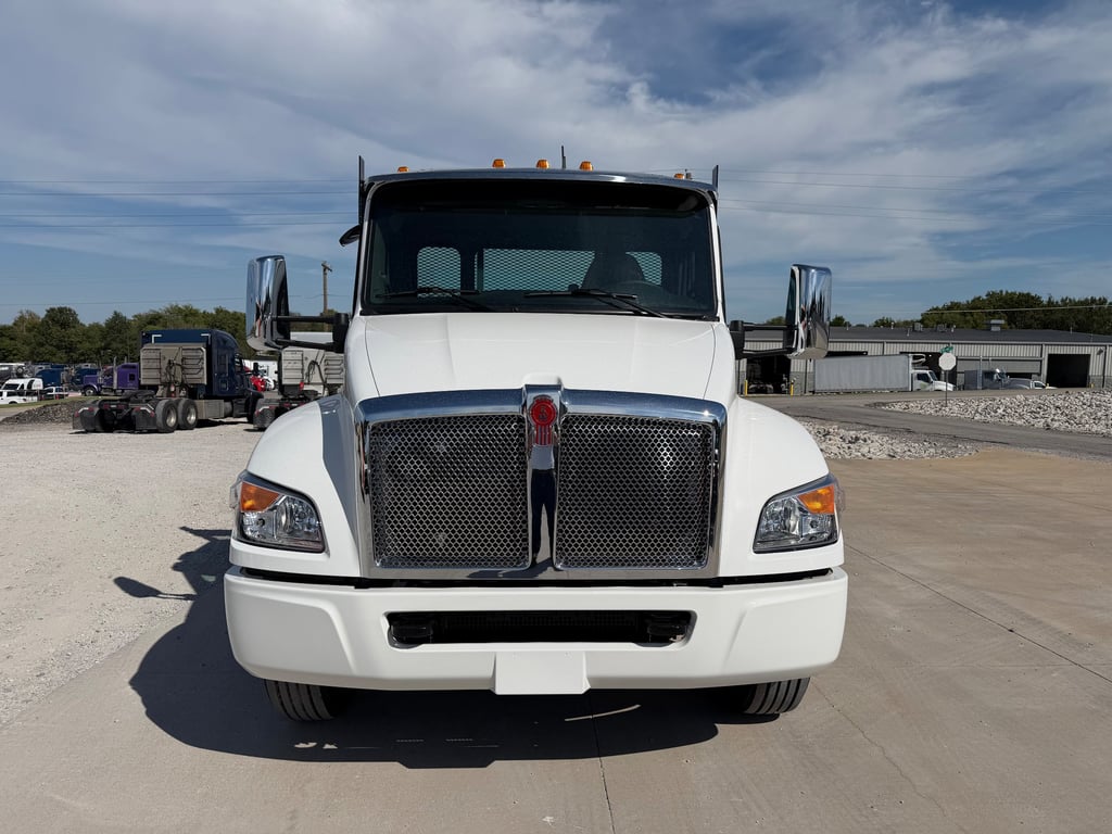 2027 Kenworth T280 in Tulsa, OK — photo 8