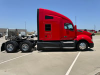 2022 Kenworth T680 in Alvarado, TX — photo 8