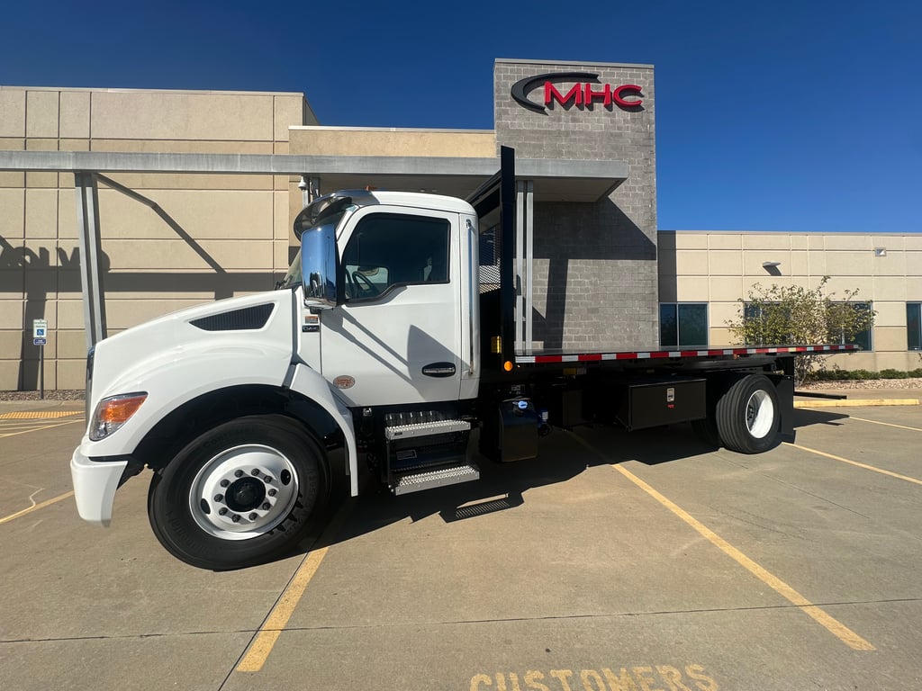 2027 Kenworth T280 in Springdale, AR — photo 3