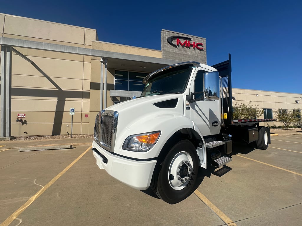 2027 Kenworth T280 in Springdale, AR — photo 4