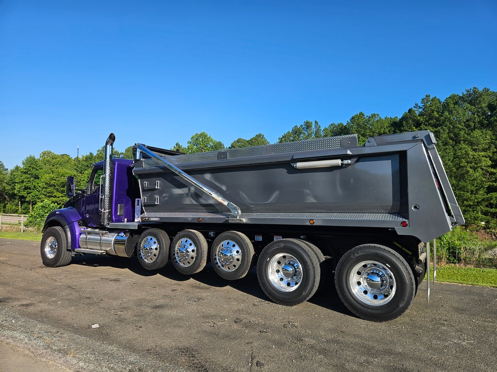 2027 Kenworth T880 in Durham, NC — photo 5