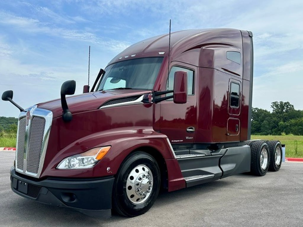 2023 Kenworth T680 in Springdale, AR — photo 7