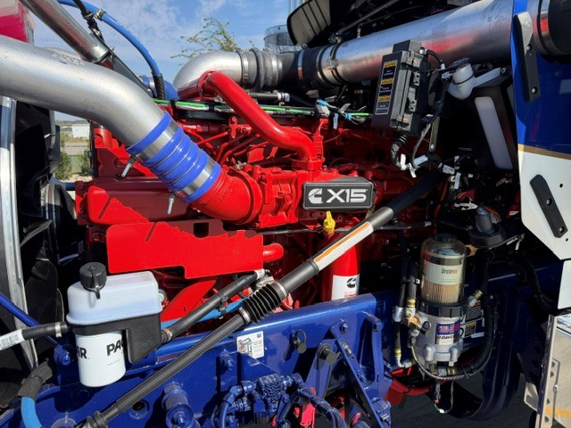 2027 Kenworth W900 in Des Moines — photo 6