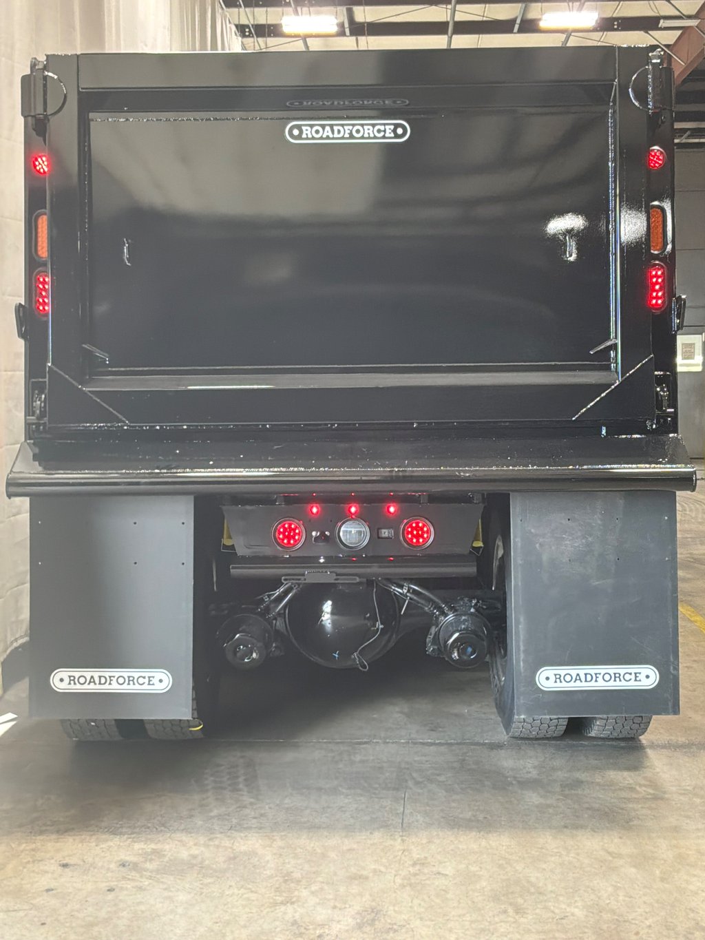 2027 Kenworth T880 in Little Rock, AR — photo 4