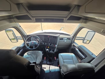 2020 Kenworth T680 in Omaha, NE — photo 5