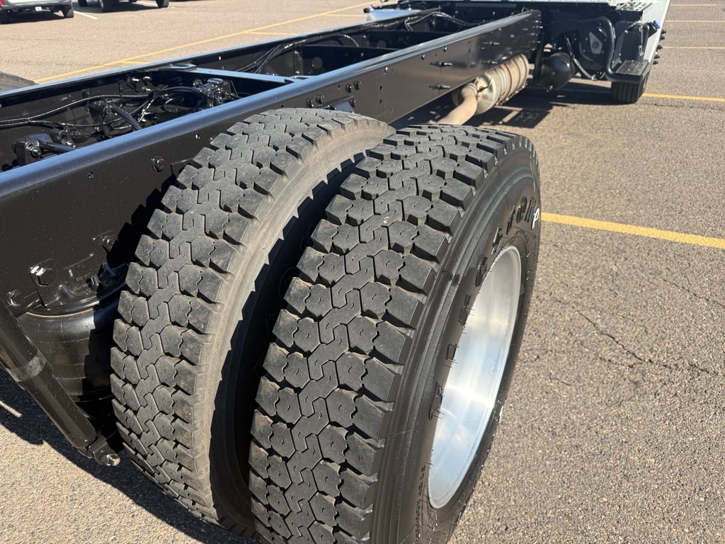 2022 Hino L6 in Denver, CO — photo 6