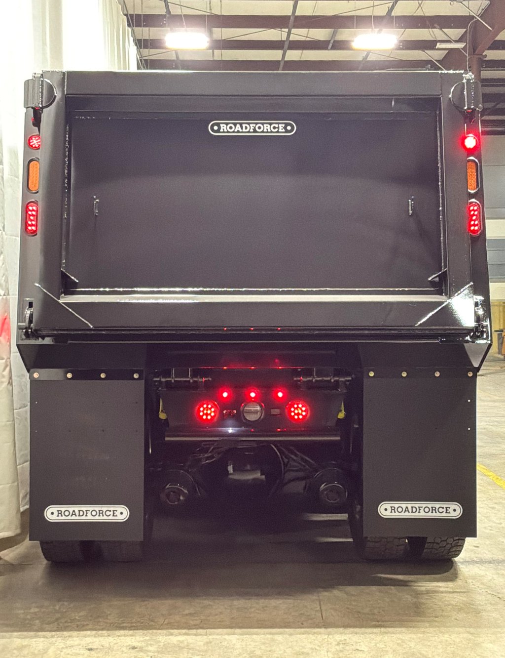 2027 Kenworth T880 in Kansas City, MO — photo 4