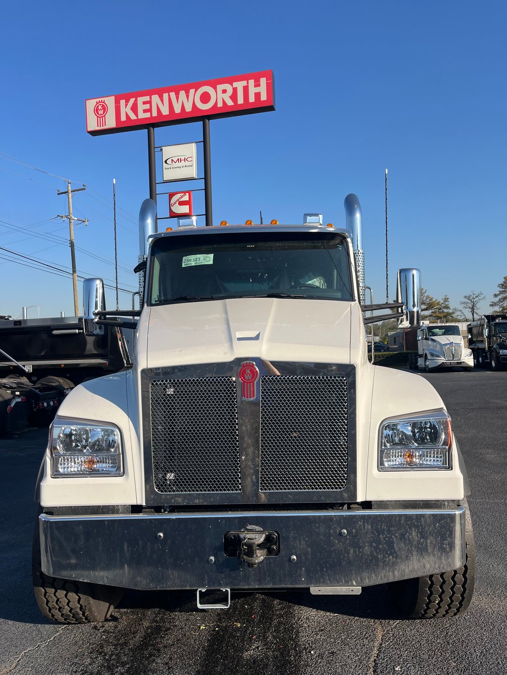 2027 Kenworth T880 in Memphis, TN — photo 8