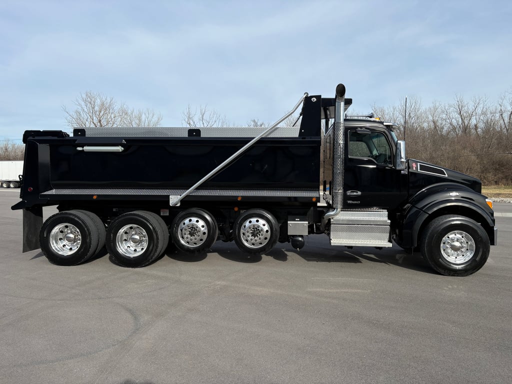 2027 Kenworth T880 in Kansas City, MO — photo 7