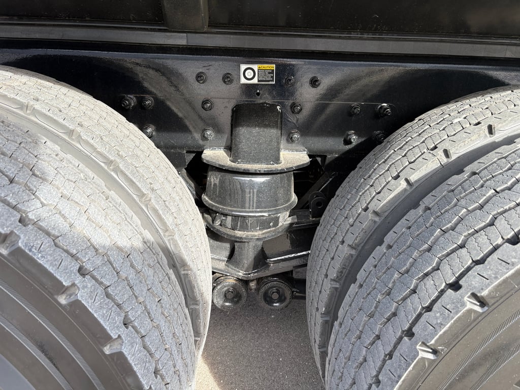 2027 Kenworth T880 in Kansas City, MO — photo 4
