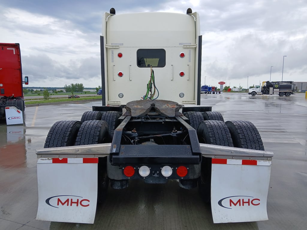 2023 Kenworth W900 in Ankeny, IA — photo 6