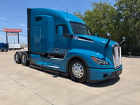 2024 Kenworth T680 in Fort Worth, TX — photo 7