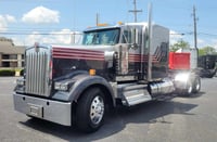 2023 Kenworth W900 in Memphis, TN — photo 8