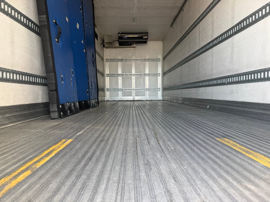 2021 Hino 338 in Denver, CO — photo 6