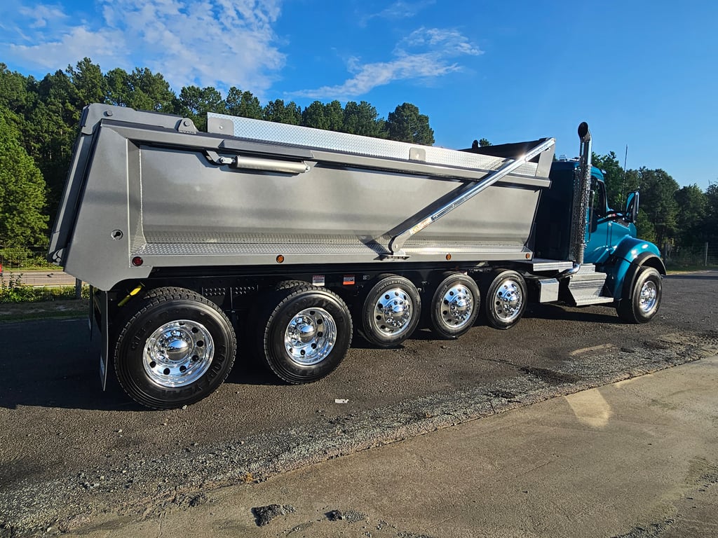2027 Kenworth T880 in Durham, NC — photo 5
