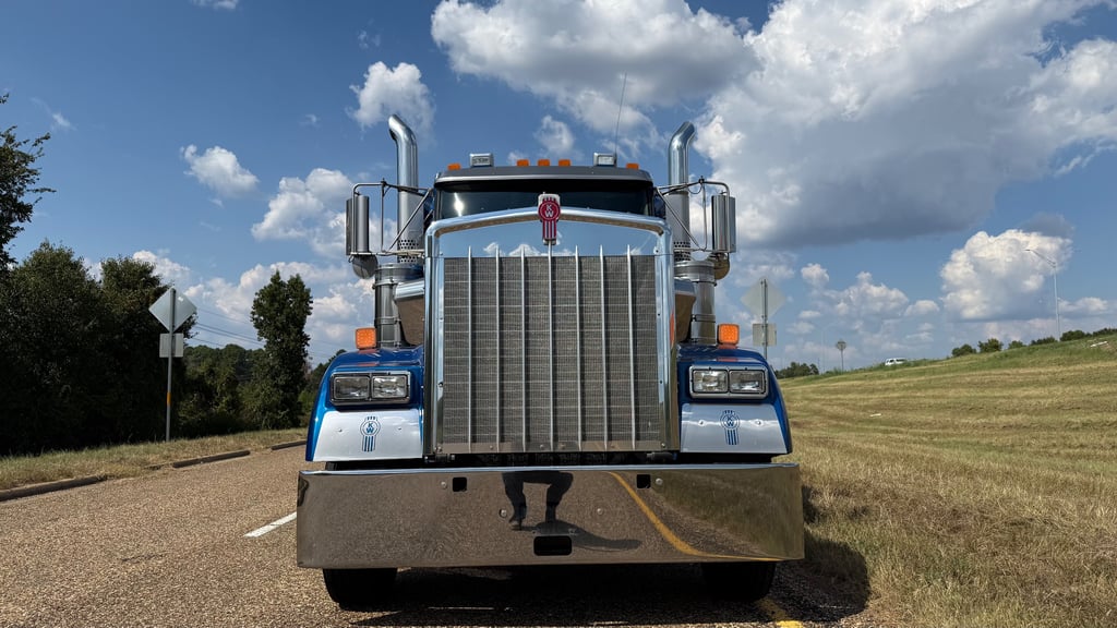2024 Kenworth W900 in Texarkana, TX — photo 7