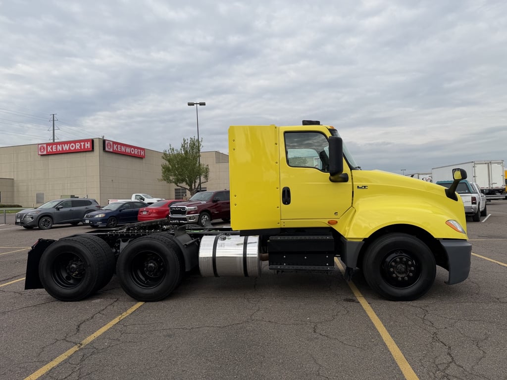 2023 International LT in Denver, CO — photo 4