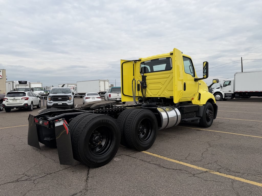 2023 International LT in Denver, CO — photo 5