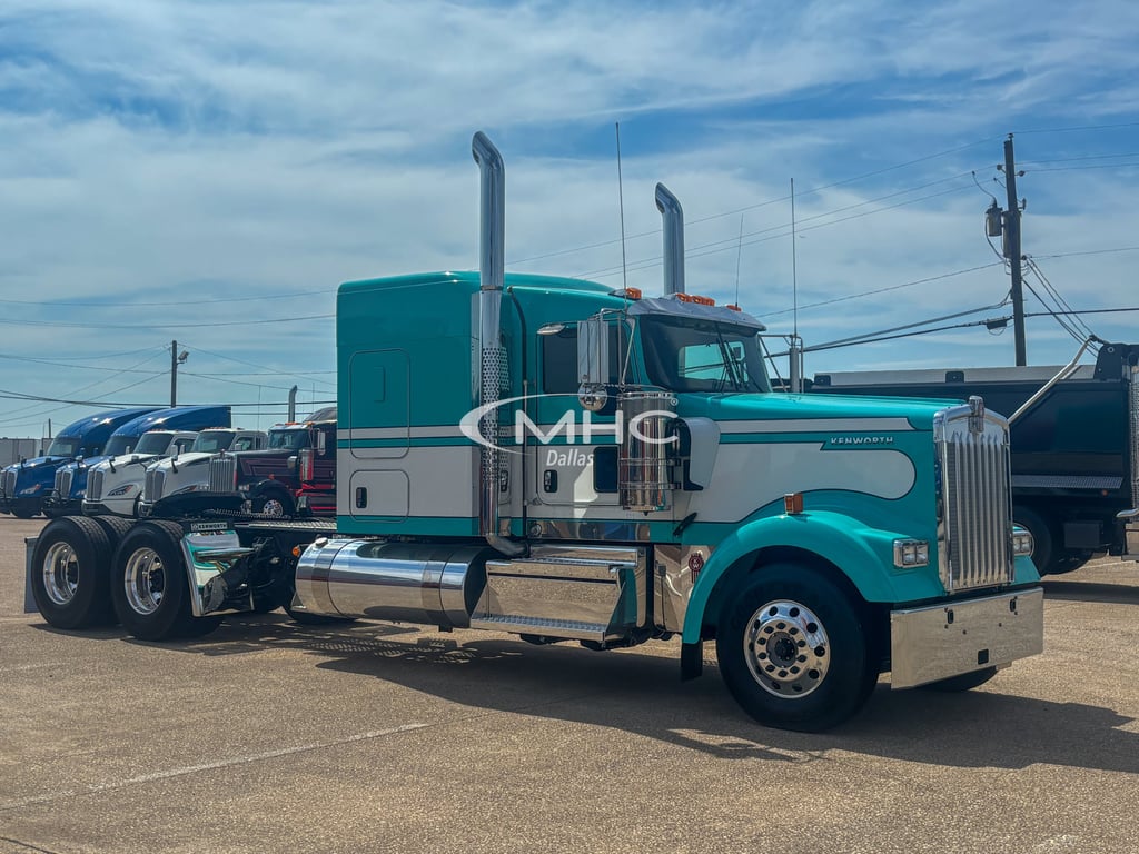 2027 Kenworth W900 in Dallas, TX