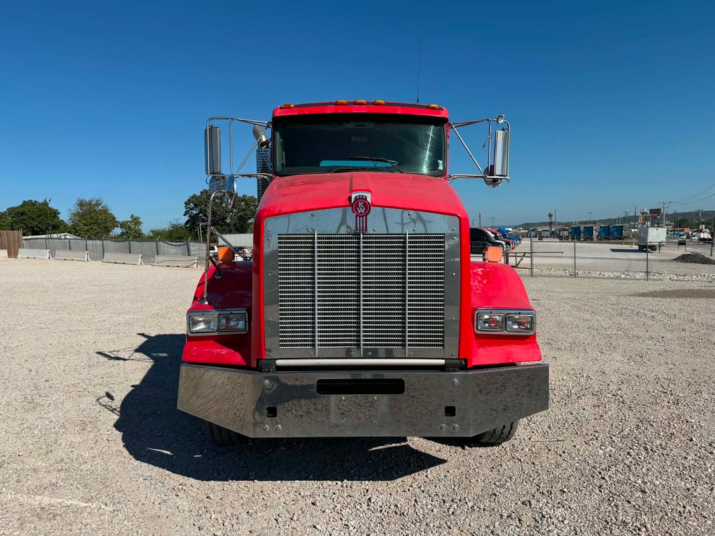 2011 Kenworth T800 in Tulsa, OK — photo 6