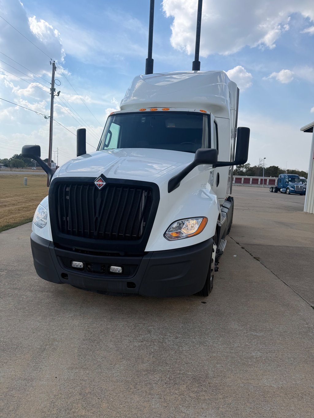 2021 International LT in Jonesboro, AR