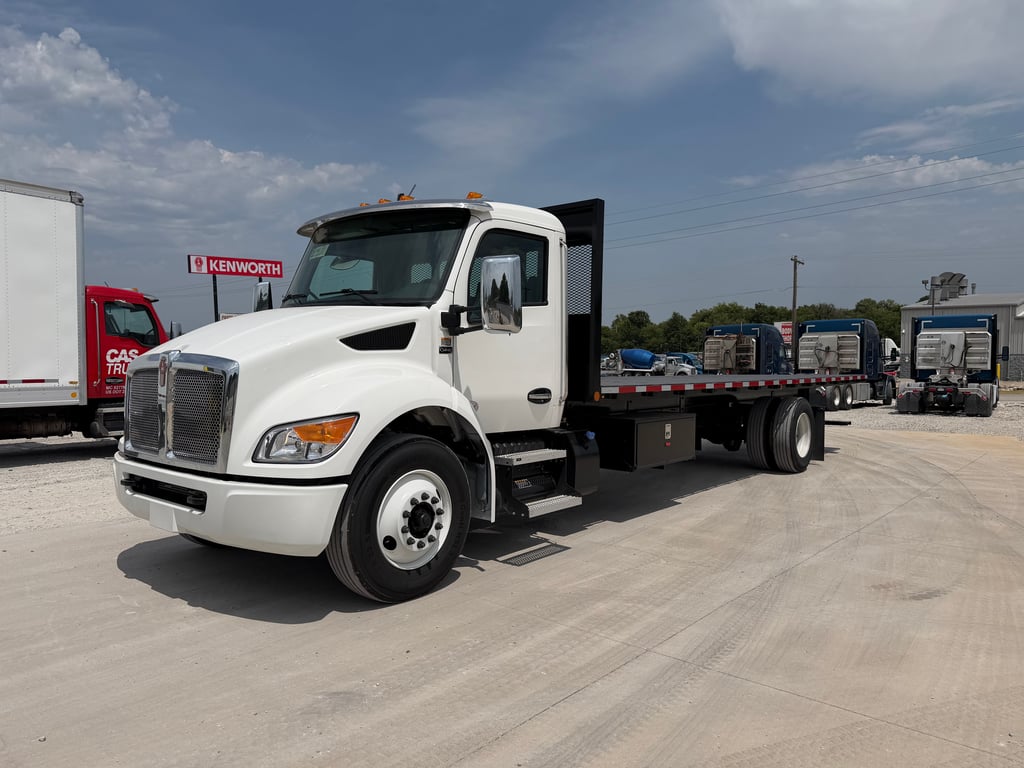 2027 Kenworth T280 in Springdale, AR — photo 2