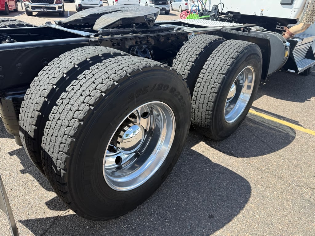 2020 Kenworth T880 in Tulsa, OK — photo 5