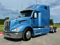 2023 Peterbilt 579 in Springdale, AR — photo 8