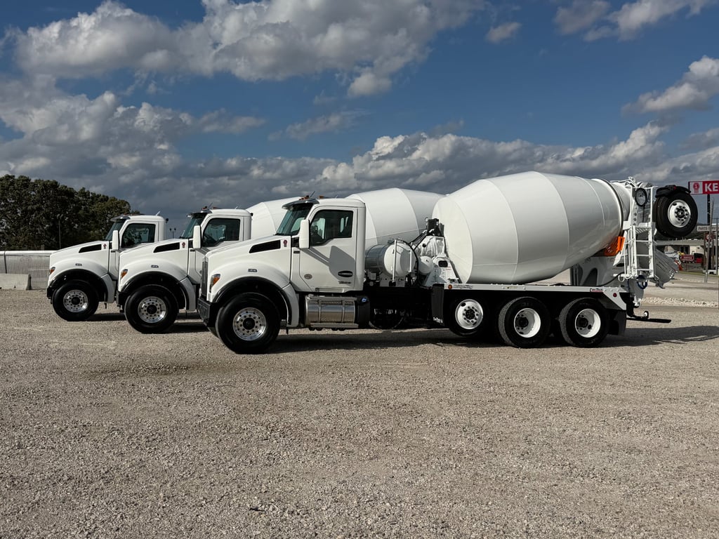 2027 Kenworth T880 in Tulsa, OK — photo 4