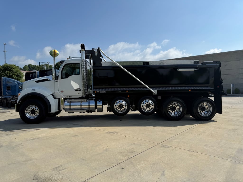 2027 Kenworth T880 in Kingsport, TN — photo 3