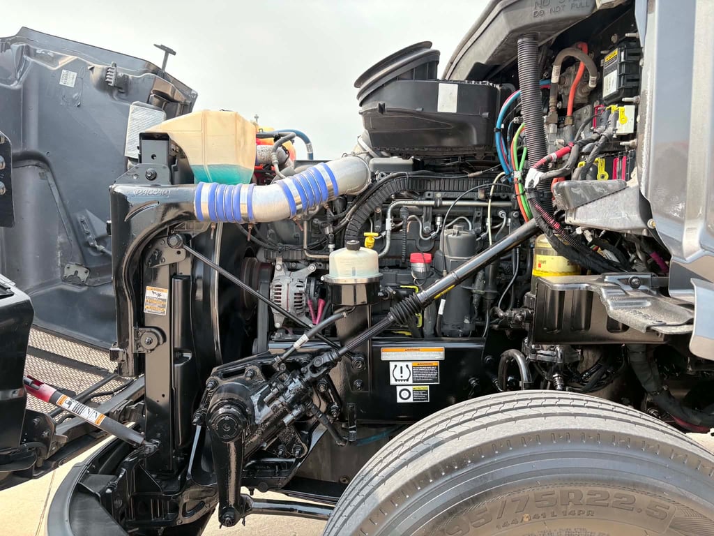 2022 Peterbilt 579 in Sanger, TX — photo 6