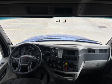 2019 Kenworth T680 in Tulsa, OK — photo 5