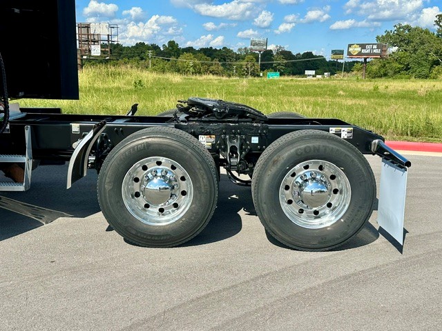 2022 Peterbilt 579 in Springdale, AR — photo 4
