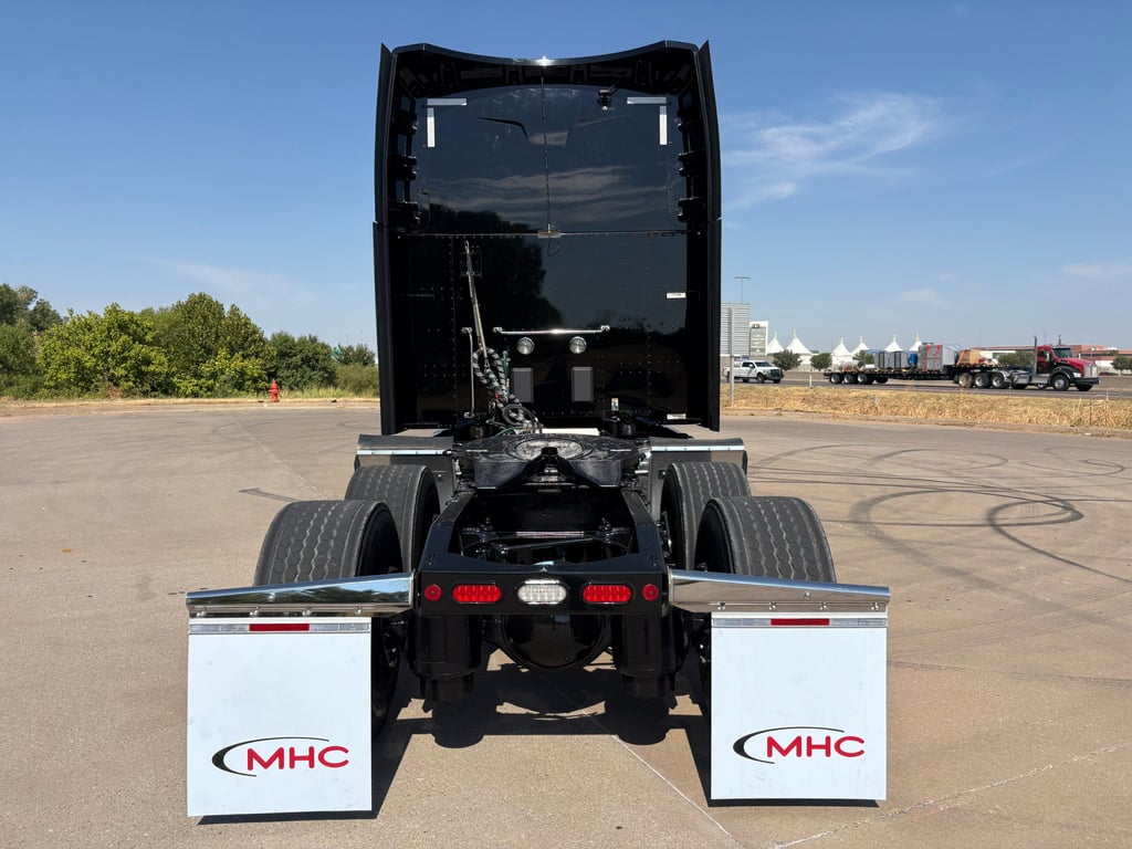2022 Peterbilt 579 in Oklahoma City, OK — photo 5