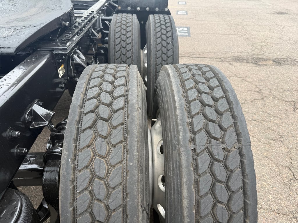 2020 Kenworth T680 in Denver, CO — photo 7